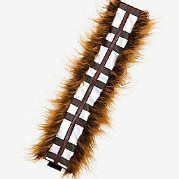 Star Wars Chewbacca Seatbelt Cover Bag Strap Chewie Disney Wookie Bandolier - Picture 1 of 8